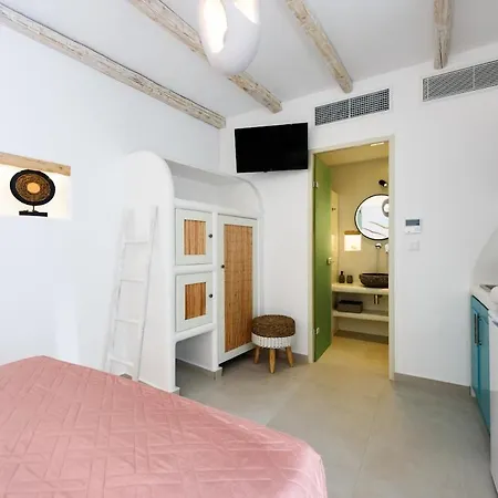 Casa Di Capitanos Chrisi Akti (Paros)